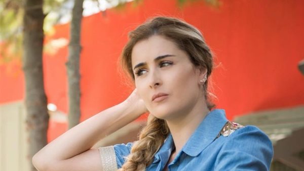 عائشة بن أحمد 