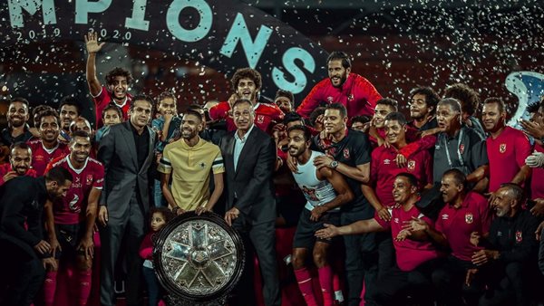 لاعبي الأهلي 