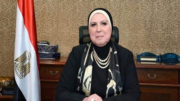 نيفين جامع وزير التجارة