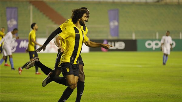 جانب من مباراة المقاولون