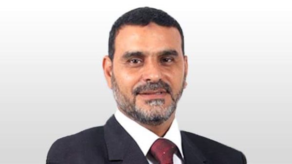  وخالد الأزهري -