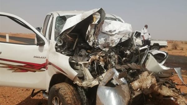 انقلاب سيارة بقنا