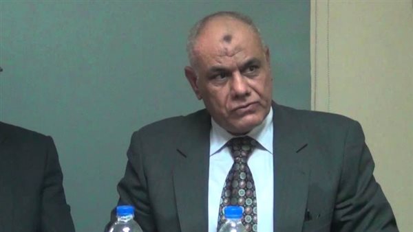 الدكتور عادل مبروك