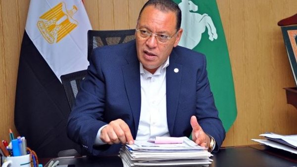 الدكتور ممدوح غراب