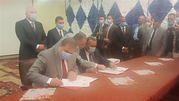 وزير القوى العاملة