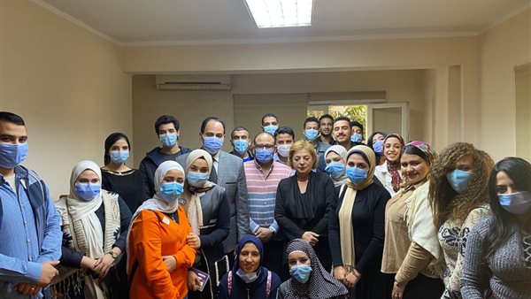 طلاب العلاقات العامة