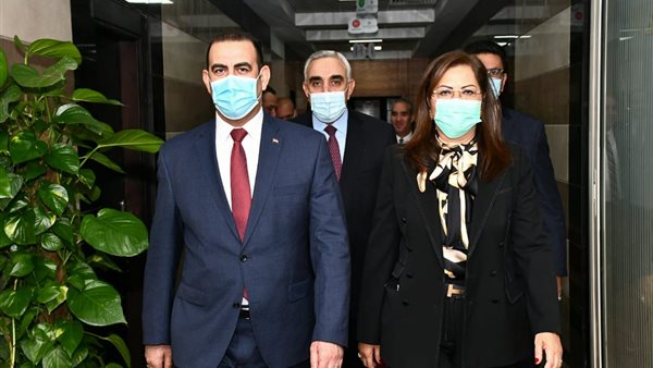 وزيرة التخطيط ونظيرها