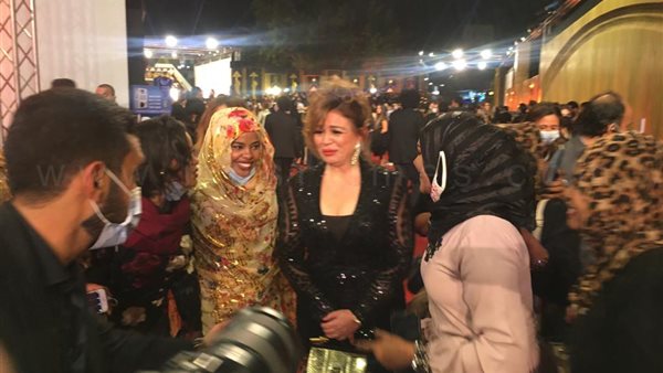 إلهام شاهين 