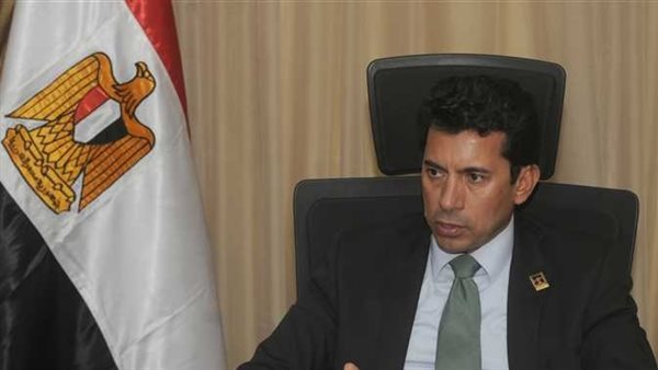 وزير الشباب والرياضة