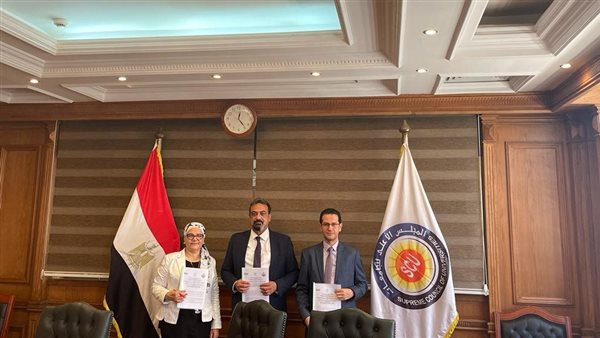 جانب من مراسم التوقيع