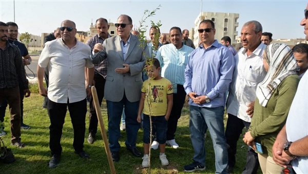 محافظ أسيوط خلال