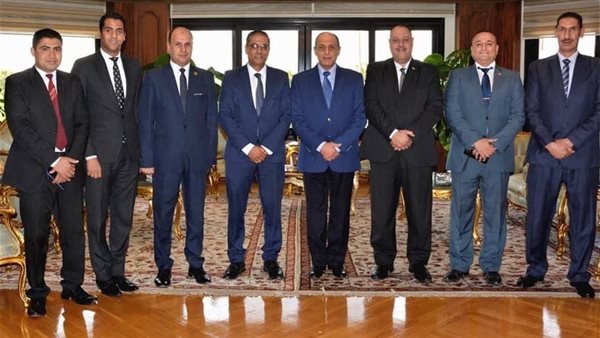 صورة من اللقاء