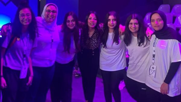 لاعبي الفريق 