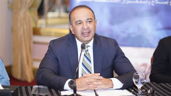 الدكتور أحمد كمالي