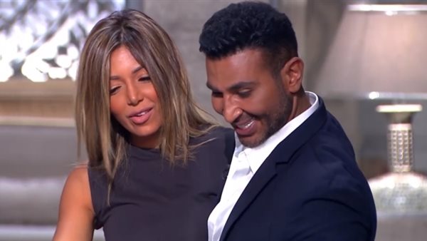 أحمد سعد وزوجته