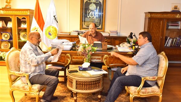 محافظ أسيوط 