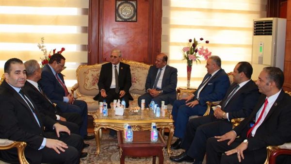 جانب من اللقاء