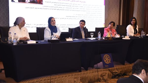 نيفين القباج وزيرة