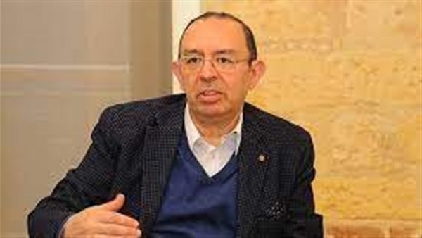 الدكتور عمرو حسانين