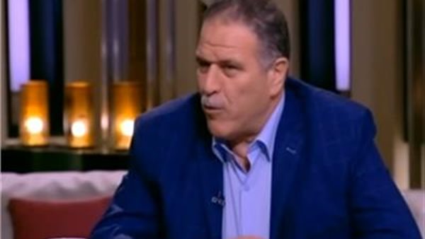 عادل عبدالعزيز