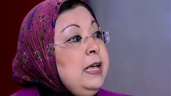 دكتورة دينا شكري