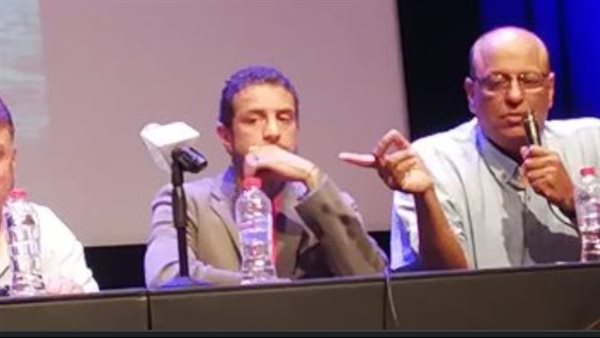 احمد الفيشاوي 