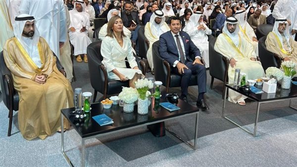 وزيرا الشباب والرياضة