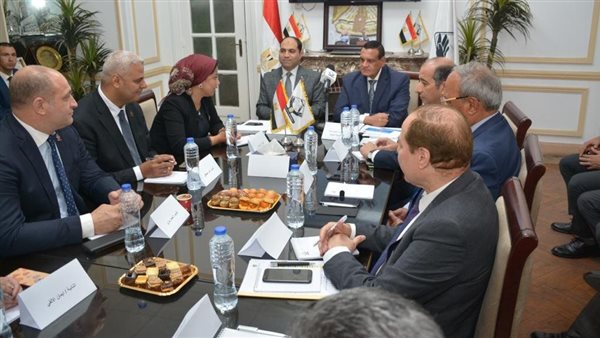 جانب من اللقاء