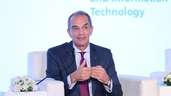 وزير الاتصالات 