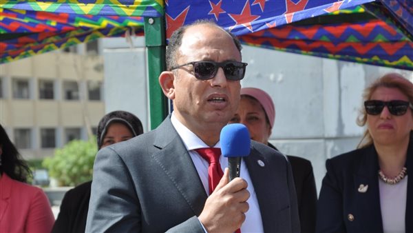 د. السيد قنديل رئيس