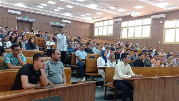  انتظام الدراسة بجامعة