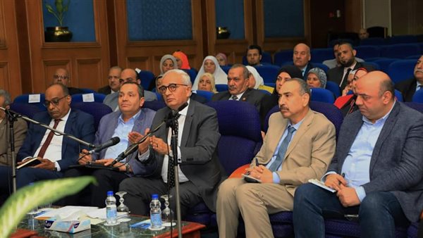 رضا حجازي وزير التعليم