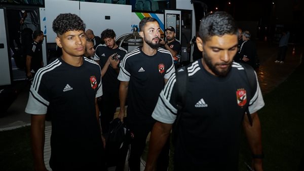 جانب من وصول الفريق