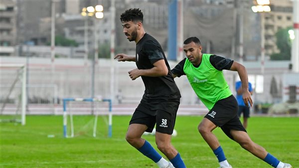  مصطفى الزناري