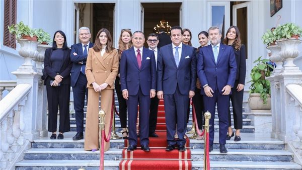 جانب من اللقاء