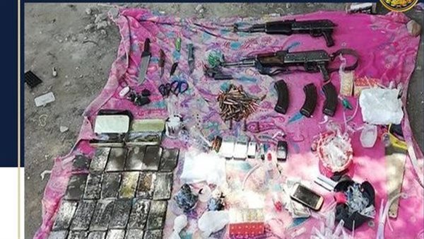 جانب من الاسلحة