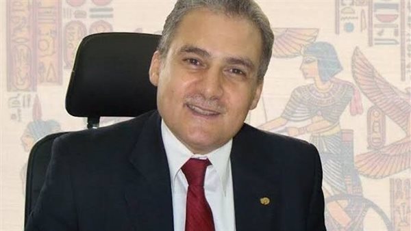 عادل المصري