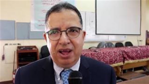 الدكتور يحيى المشد