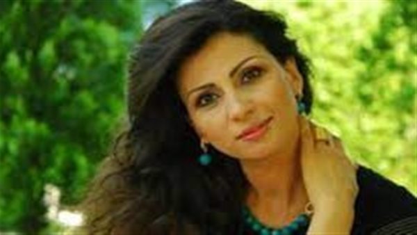 الإعلامية كريمة عوض