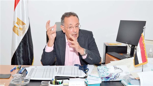 الدكتور أحمد غنيم