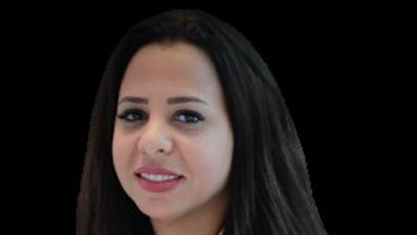 الدكتورة عزة هاشم