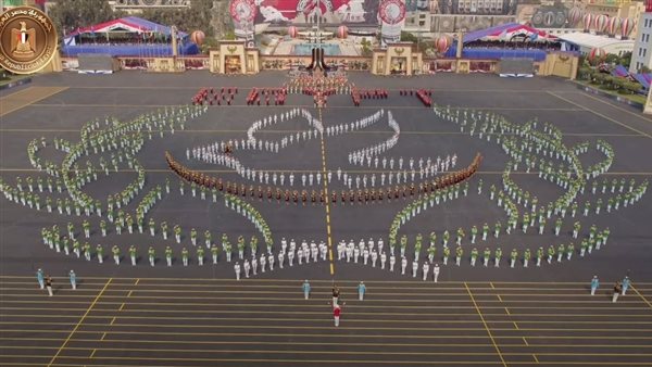 جانب من عروض طلبة