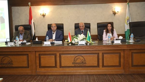 محافظ الجيزة خلال