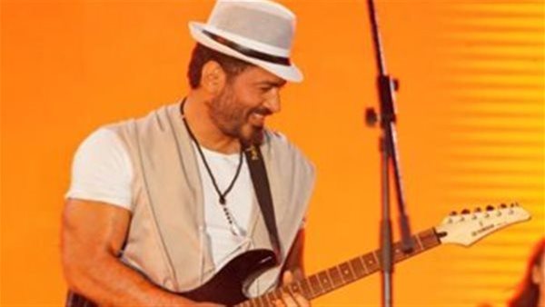 الفنان تامر حسني