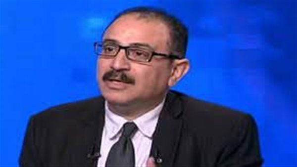 الدكتور طارق فهمي