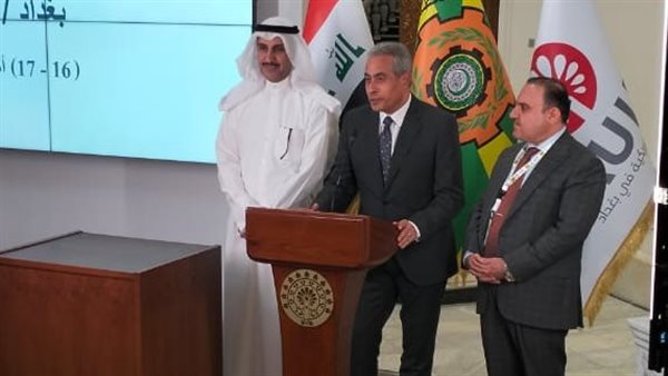 حسن شحاتة وزير القوى