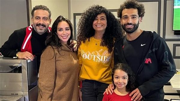 محمد صلاح وبسنت شوقي