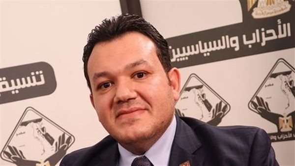 النائب أحمد مقلد