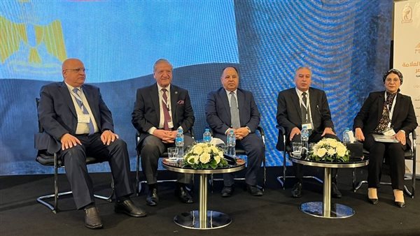 جانب من المؤتمر 