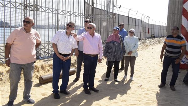 محافظ بورسعيد خلال